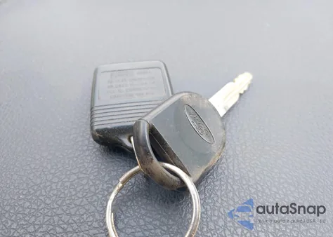 2007 Ford F-150 Fx4/Lariat/Xl/Xlt from USA, damaged, VIN 1FTPX14V07NA45670